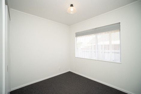 Photo of property in 25 Dalfield Place, Highbury, Palmerston North, 4412
