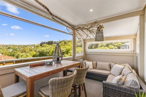 Photo of property in 115a Normandale Road, Normandale, Lower Hutt, 5010