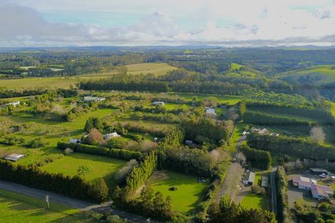 Photo of property in 237 Stanners Road, Kerikeri, 0295
