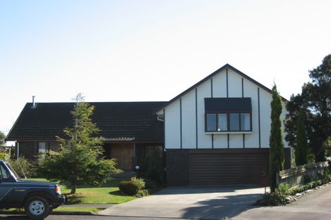 Photo of property in 6 Mcilwaine Place, Marton, 4710