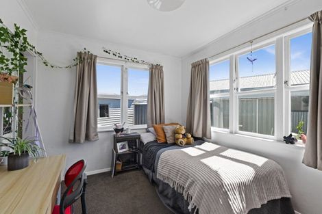 Photo of property in 16 Clarence Cox Crescent, Pirimai, Napier, 4112