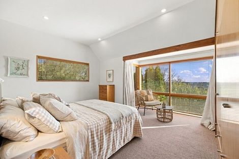 Photo of property in 18 Bengal Drive, Cashmere, Christchurch, 8022