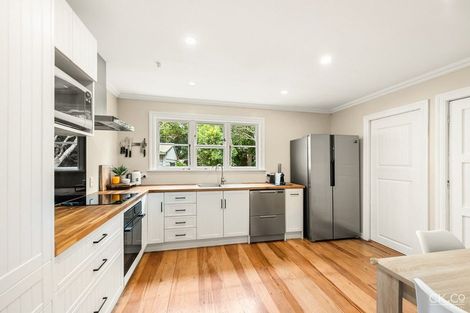 Photo of property in 6 Glen Road, Stokes Valley, Lower Hutt, 5019