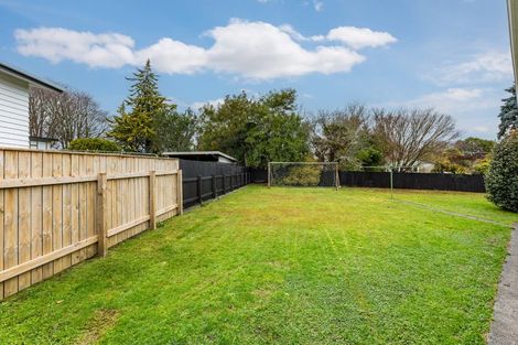 Photo of property in 14 Highbury Drive, Levin, 5510