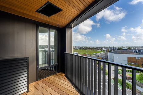 Photo of property in 407/2 Launch Road, Hobsonville, Auckland, 0616