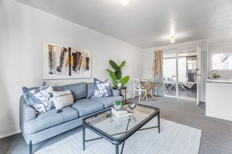 Photo of property in 4/17 Abercrombie Street, Howick, Auckland, 2014
