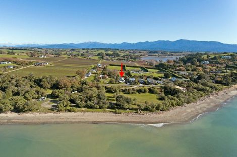 Photo of property in 14 Cliff Road, Tasman, Upper Moutere, 7173