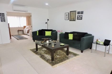 Photo of property in Redwood Village, 6/42 Main Road, Tawa, Wellington, 5028