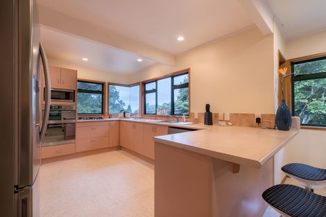 Photo of property in 207c Woodlands Park Road, Titirangi, Auckland, 0604