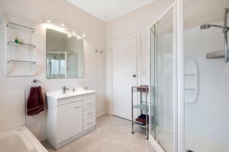 Photo of property in 23a Cross Street, Phillipstown, Christchurch, 8011