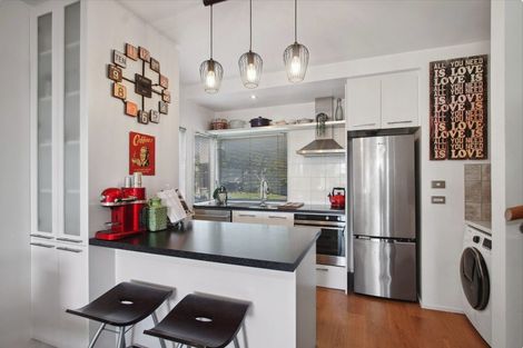 Photo of property in 24 Haven Drive, East Tamaki, Auckland, 2013