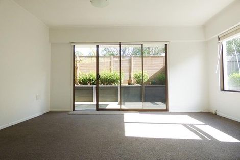 Photo of property in 3/59 Norwood Road, Bayswater, Auckland, 0622