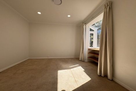 Photo of property in 120 Wheturangi Road, Greenlane, Auckland, 1051