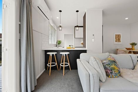 Photo of property in 3a Denz Street, Maeroa, Hamilton, 3200