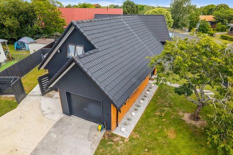 Photo of property in 97 Bryant Road, St Andrews, Hamilton, 3200