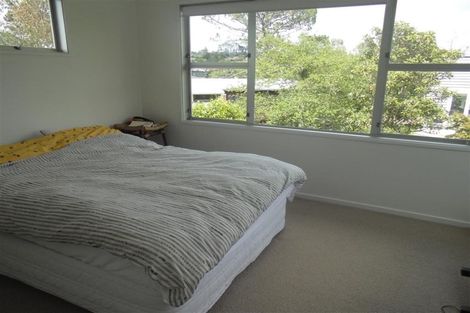 Photo of property in 5 Kilduff Place, Mairangi Bay, Auckland, 0630