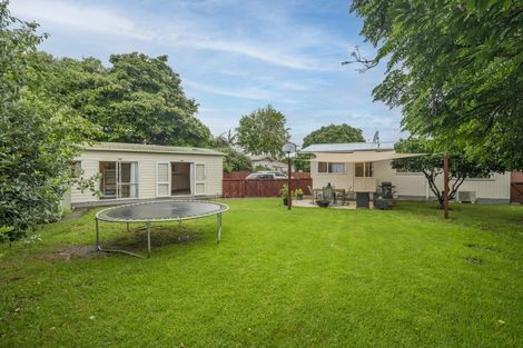 Photo of property in 20 Cook Drive, Whitianga, 3510