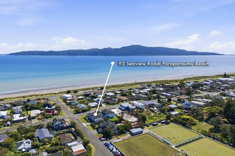 Photo of property in 91 Seaview Road, Paraparaumu Beach, Paraparaumu, 5032