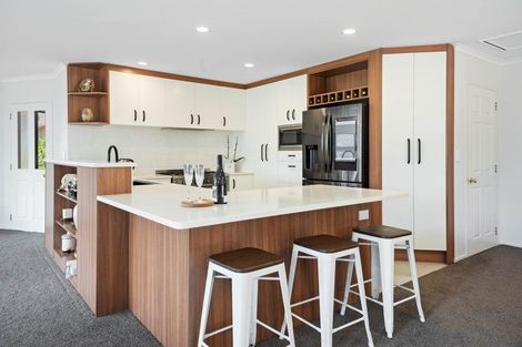 Photo of property in 27 Longford Park Drive, Takanini, 2112