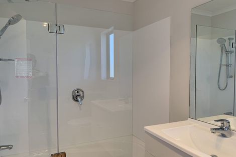 Photo of property in 10c Rosier Road, Glen Eden, Auckland, 0602