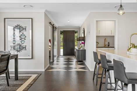 Photo of property in 40 King Road, Kinloch, Taupo, 3385