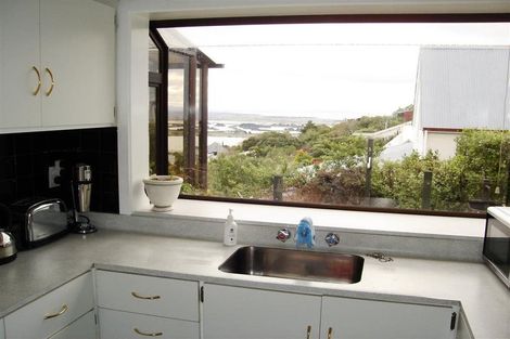 Photo of property in 2/2 Brigid Place, Mount Pleasant, Christchurch, 8081