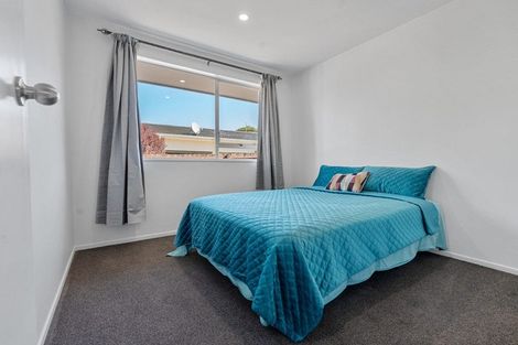 Photo of property in 1/39 Chipping Lane, Redwood, Christchurch, 8051