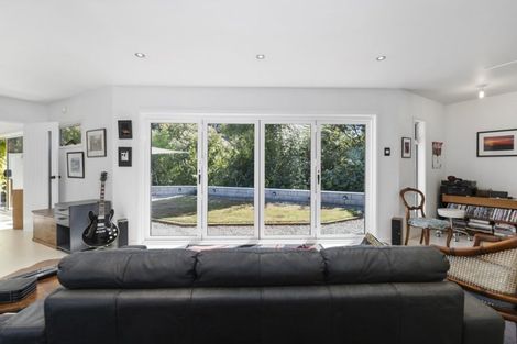 Photo of property in 14 Avro Road, Blue Mountains, Upper Hutt, 5371