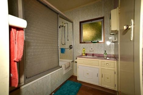 Photo of property in 91 The Centre, Waipu, 0510