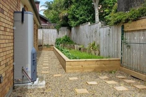 Photo of property in 30a Atherton Road, Epsom, Auckland, 1023