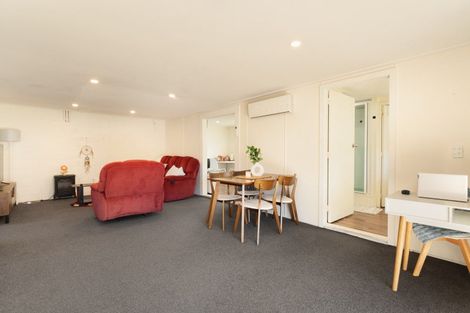 Photo of property in 131a Oceanview Road, Mount Maunganui, 3116