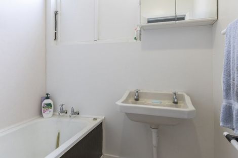 Photo of property in 12 Moana Crescent, Mangakino, 3421
