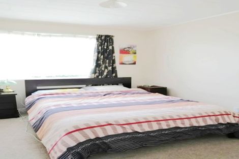 Photo of property in 87c Lancaster Road, Beach Haven, Auckland, 0626
