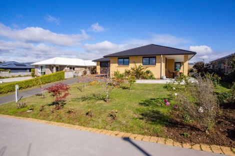 Photo of property in 16 Settlers Drive, Waihi, 3610