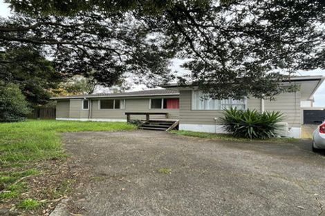 Photo of property in 28 Hinton Place, Weymouth, Auckland, 2103