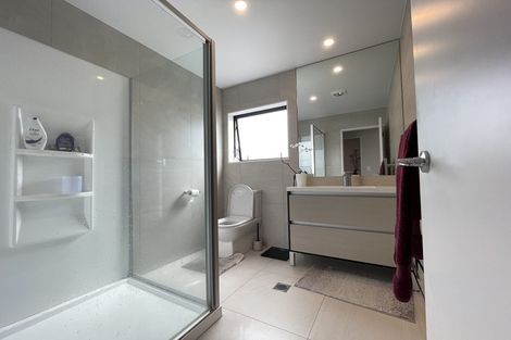 Photo of property in 19 Richard Petterd Way, Swanson, Auckland, 0614