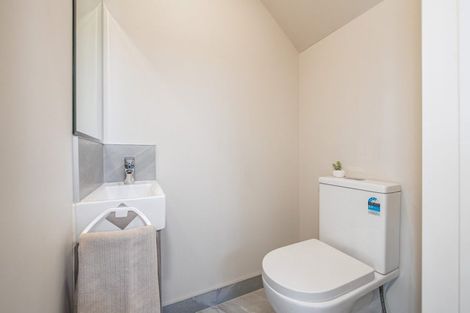 Photo of property in 5/66 Swanson Road, Henderson, Auckland, 0610