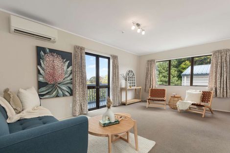 Photo of property in 11 Constable Road, Waiuku, 2123