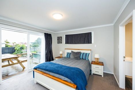 Photo of property in 12b Phillips Street, Sanson, 4817