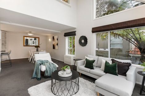Photo of property in 3 Springfield Terrace, Kelburn, Wellington, 6012