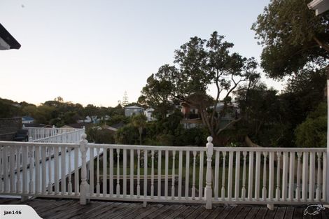 Photo of property in 5a Gilbert Street, Amberley, 7410