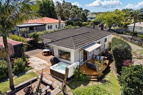 Photo of property in 11 Himikera Avenue, Avondale, Auckland, 1026