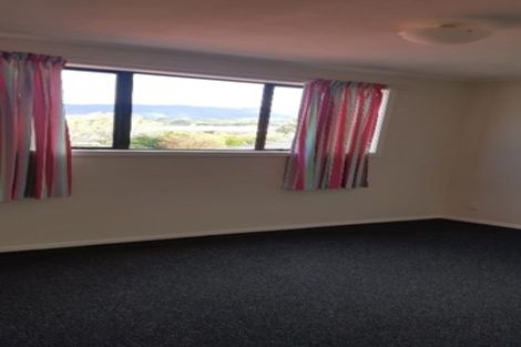 Photo of property in 100 Gibbons Street, Ebdentown, Upper Hutt, 5018