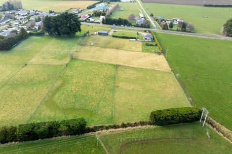 Photo of property in 176 Seaward Road, Edendale, 9825