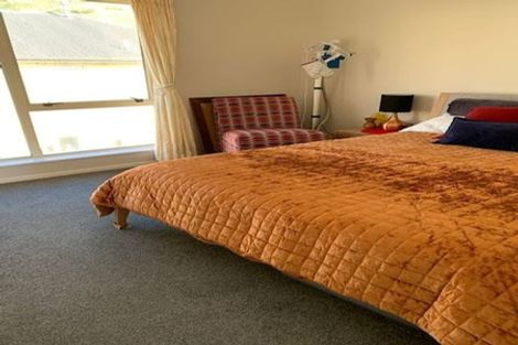 Photo of property in 39a Erlestoke Crescent, Churton Park, Wellington, 6037