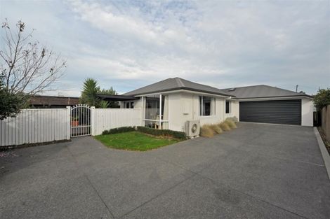 Photo of property in 511a Harewood Road, Harewood, Christchurch, 8051
