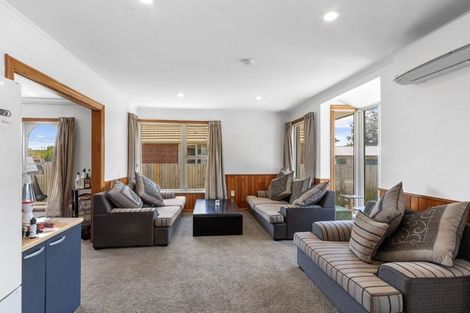 Photo of property in 195 Springs Road, Hornby, Christchurch, 8042