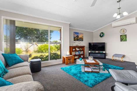 Photo of property in 25 Puriri Crescent, Edgecumbe, 3120