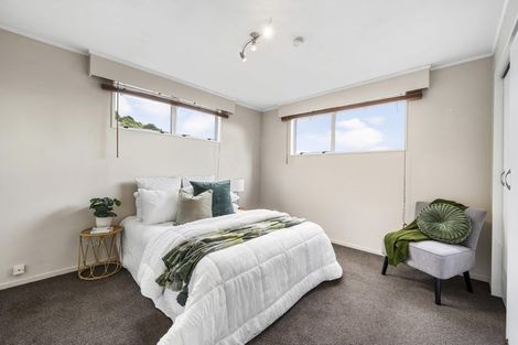 Photo of property in 3 Clementine Way, Crofton Downs, Wellington, 6035