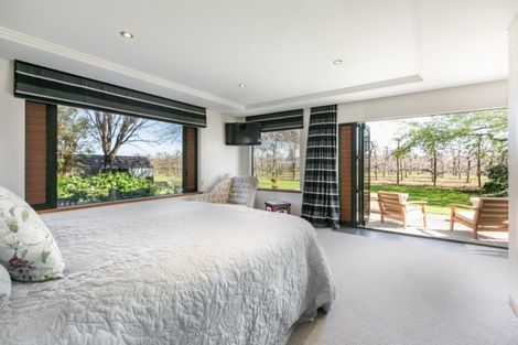 Photo of property in 32 Miller Road, Havelock North, 4130